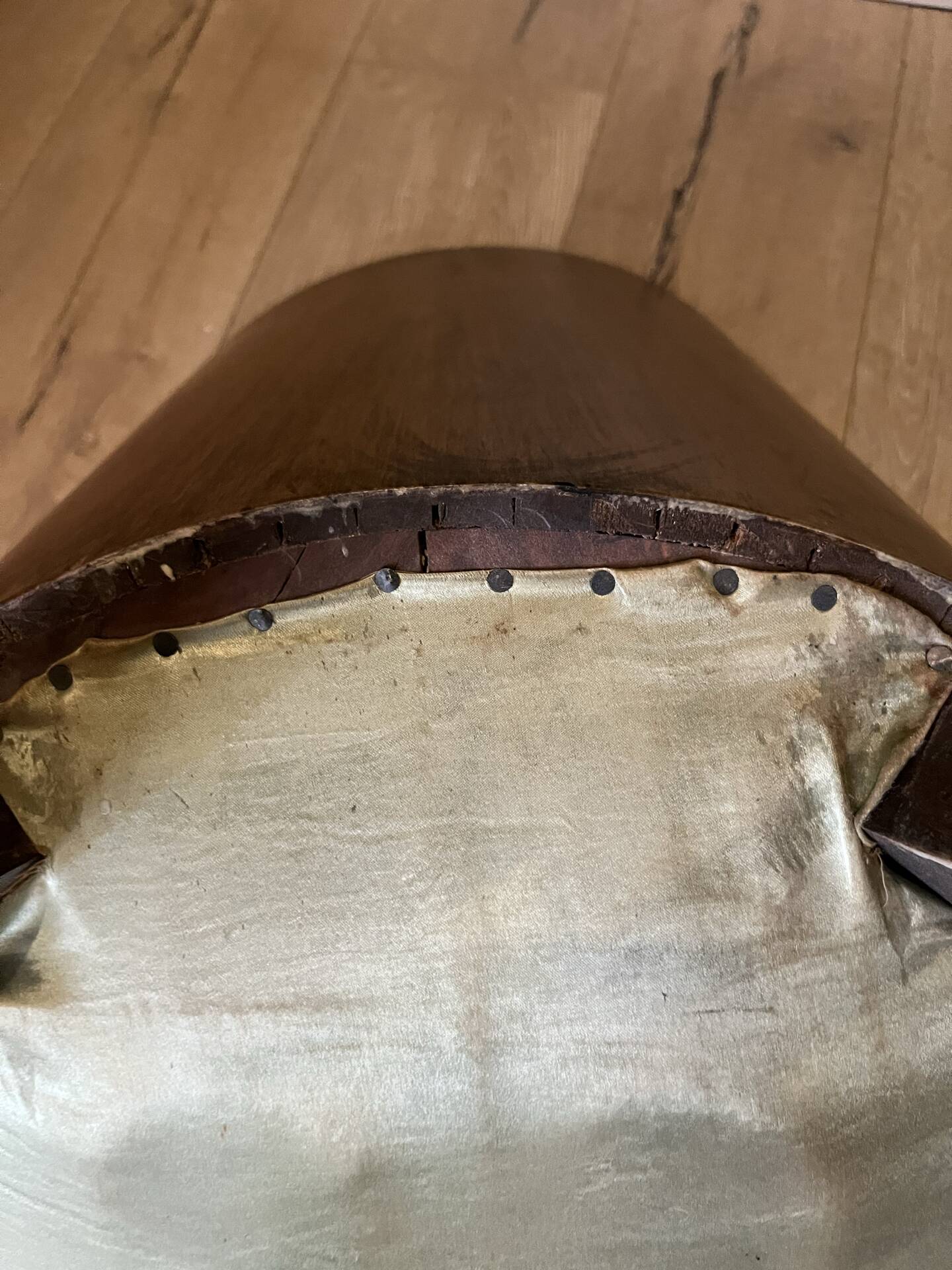 Pair of green leather gondola chairs Art Deco by De Coen