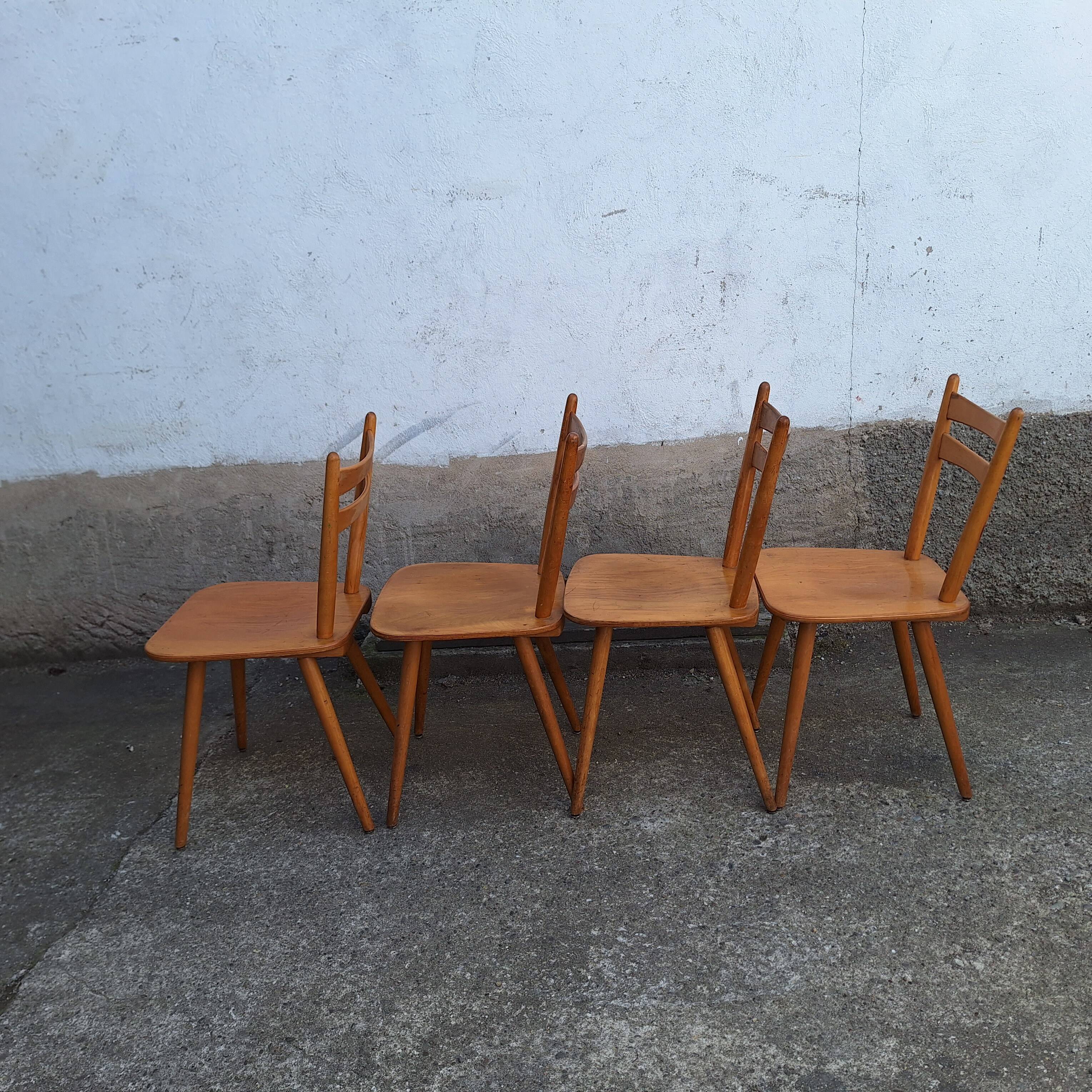 Chaises de bistrot des années 50 - 60