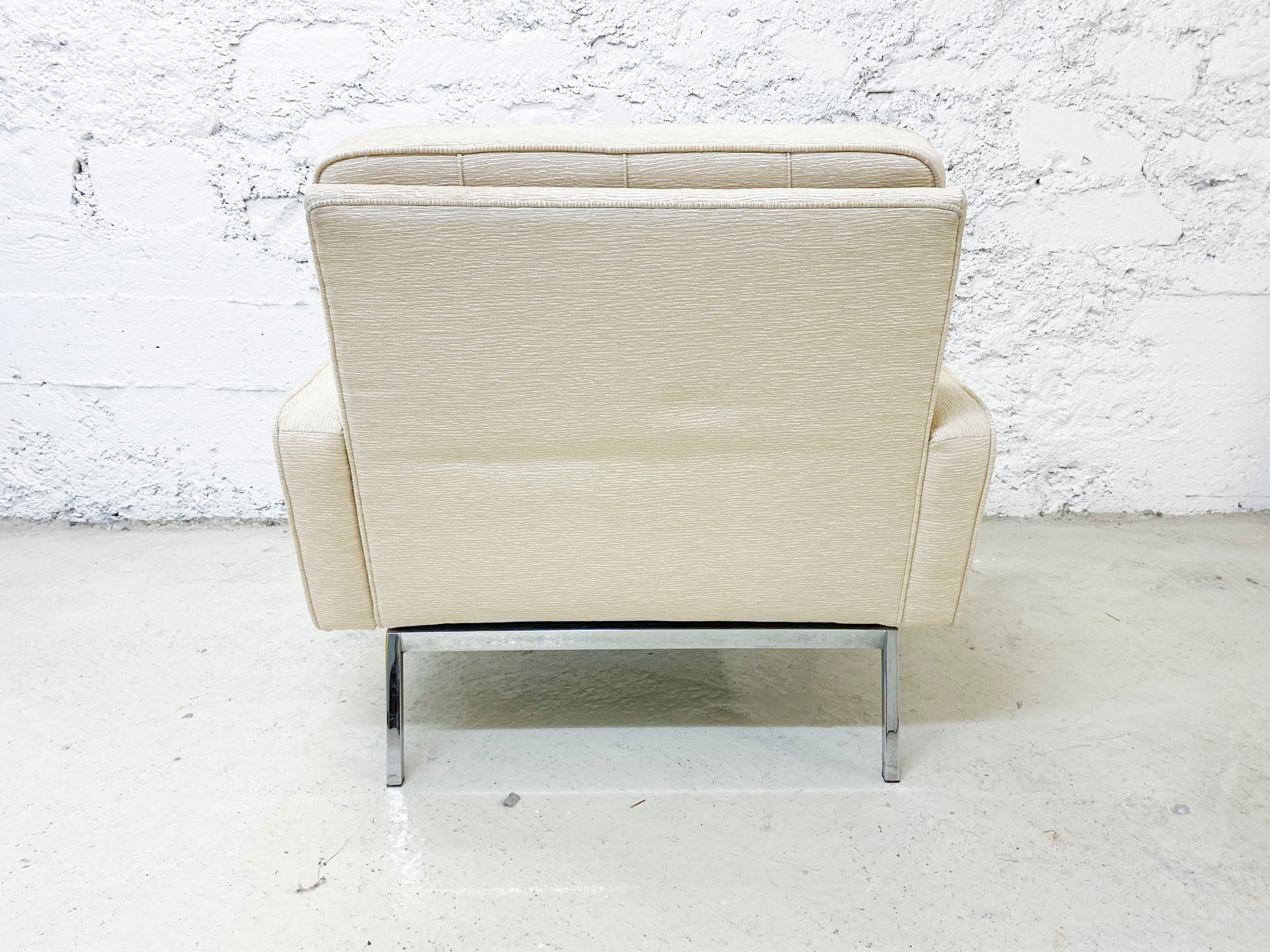 Paire de fauteuils modèle 67 A de Florence Knoll pour Knoll