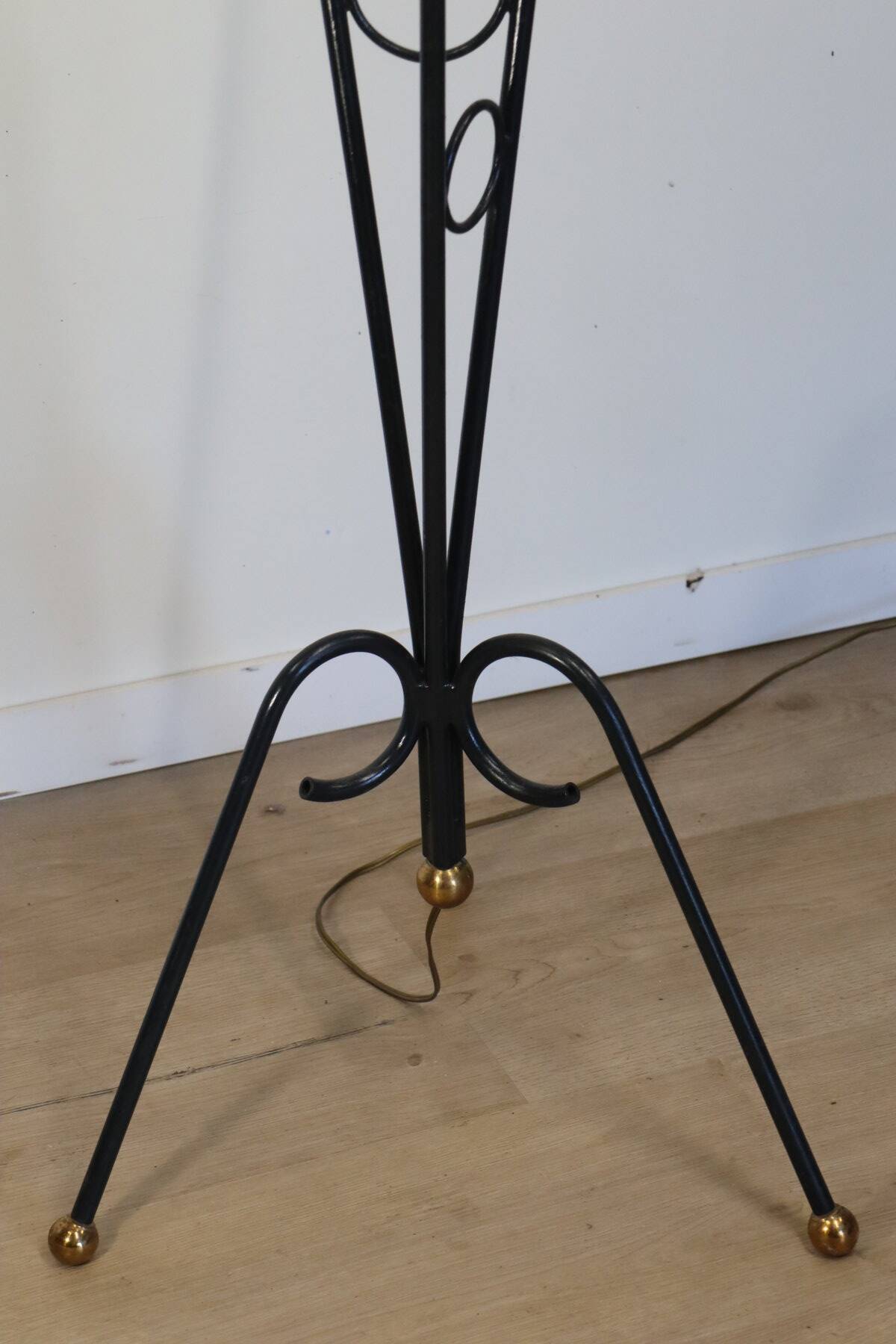 Tripod floor lamp in tubular metal - 1950s