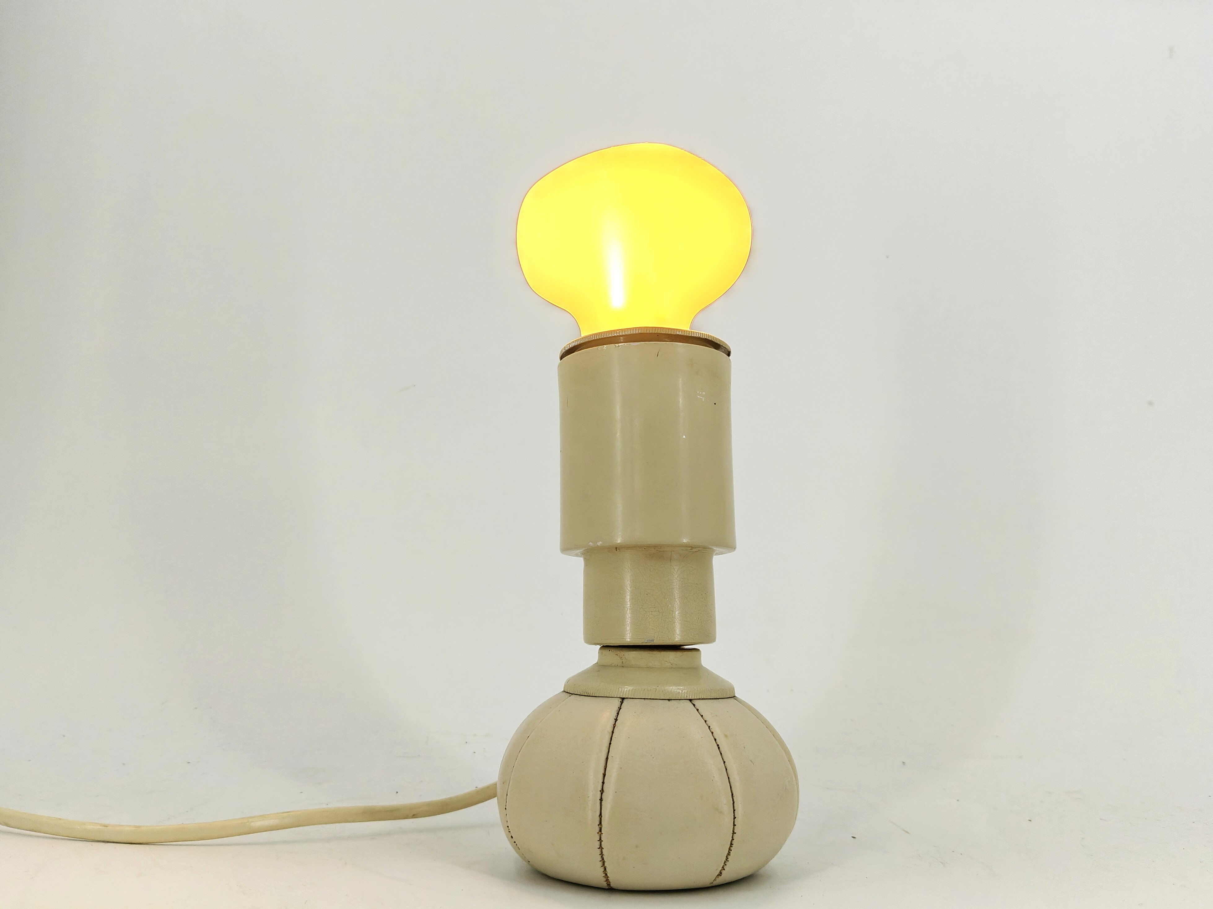 Lampe de table par Gino Sarfatti pour Arteluce, années 1960