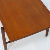 Table basse compacte par Asko (Finlande, années 1960).