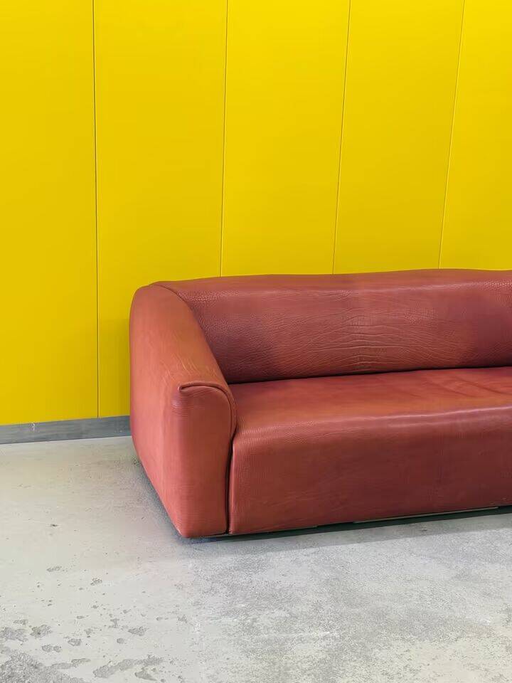 De Sede DS-47 Two-Seater Leather Sofa - Design Classic (Price for One)