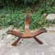 Chaise basse tripode vintage