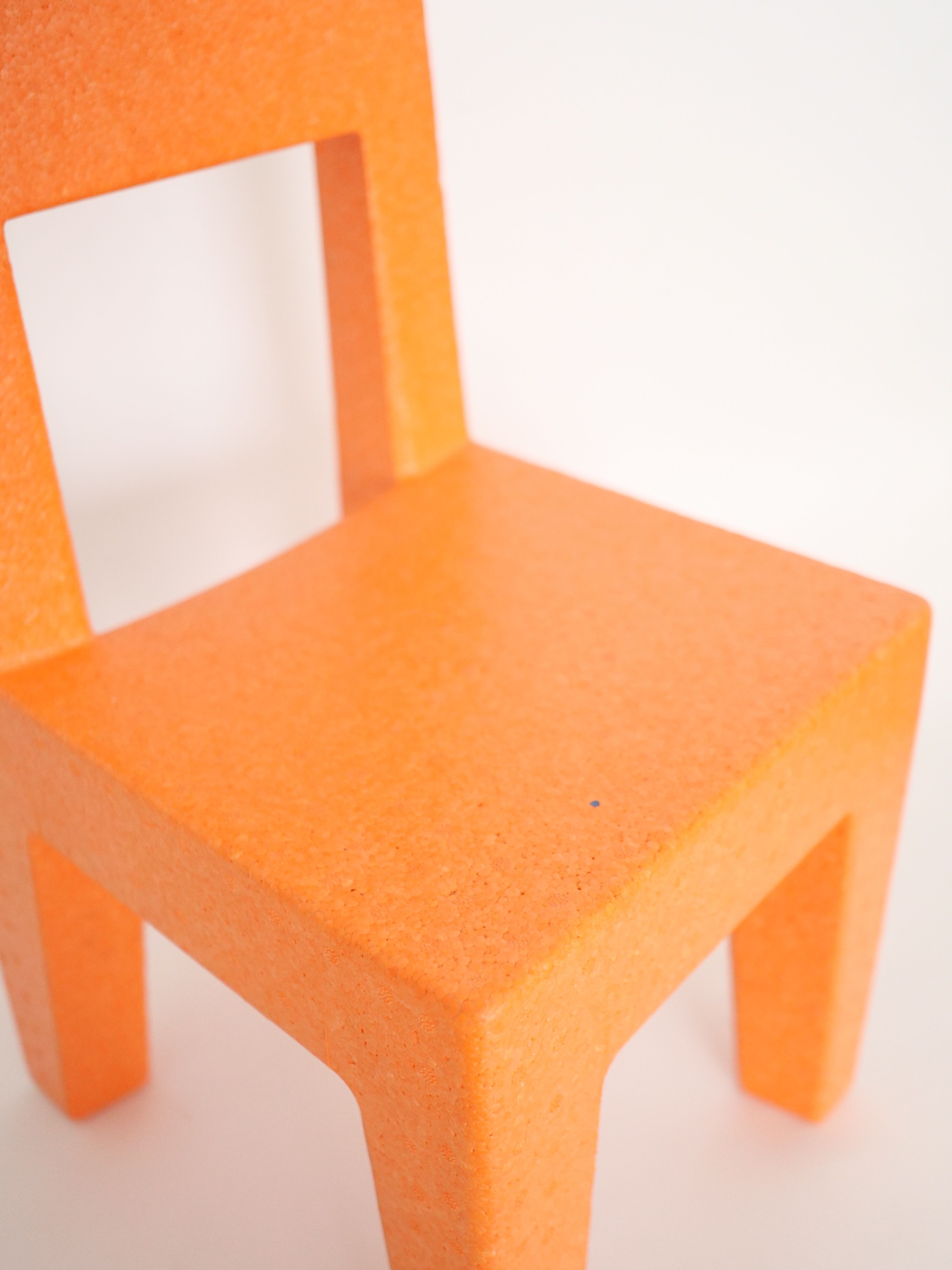 Chaise enfant design Enzo Mari modèle Seggiolina POP