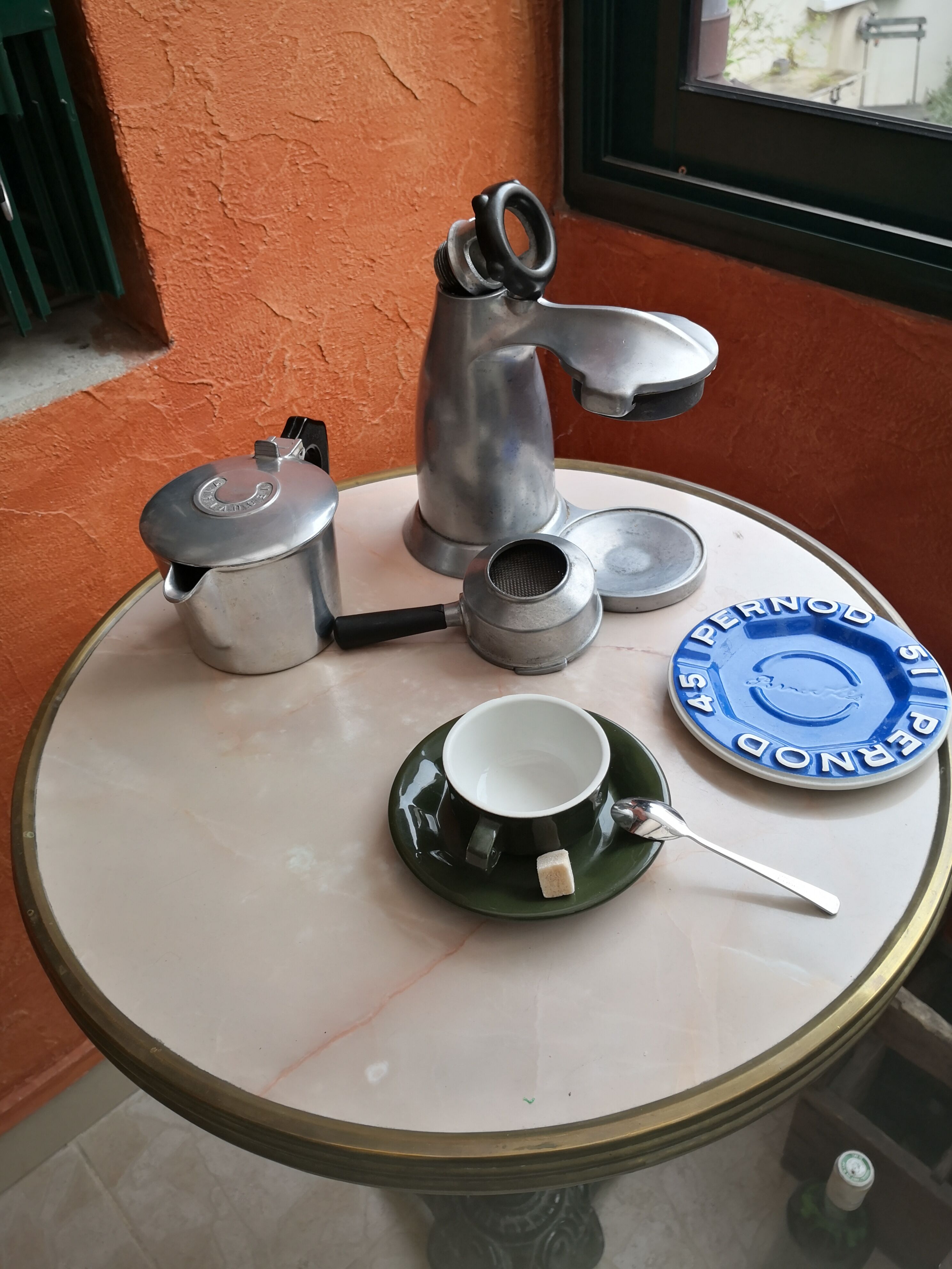 Tasses à café et à chocolat
