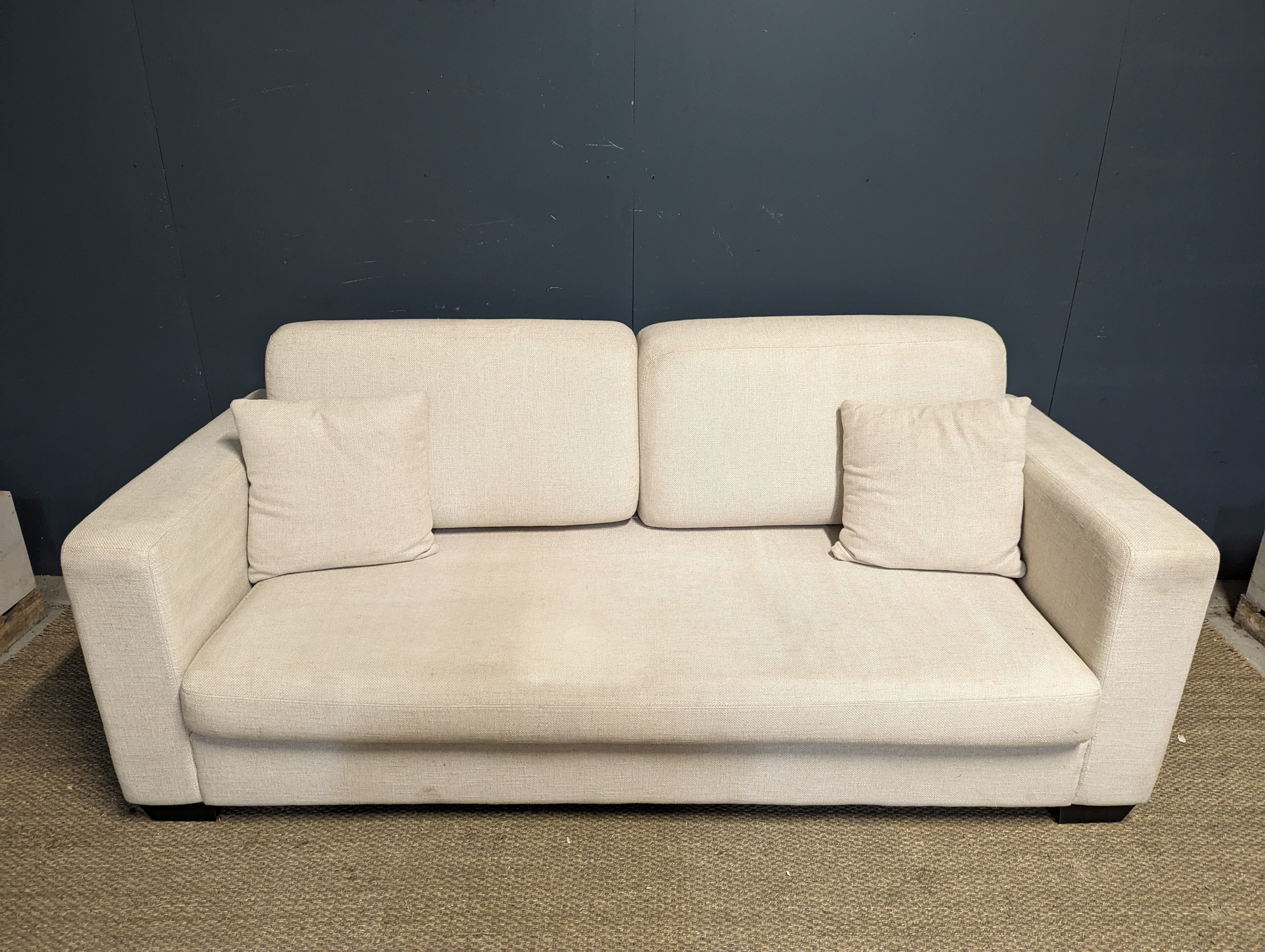 Off-white 3-seater sofa