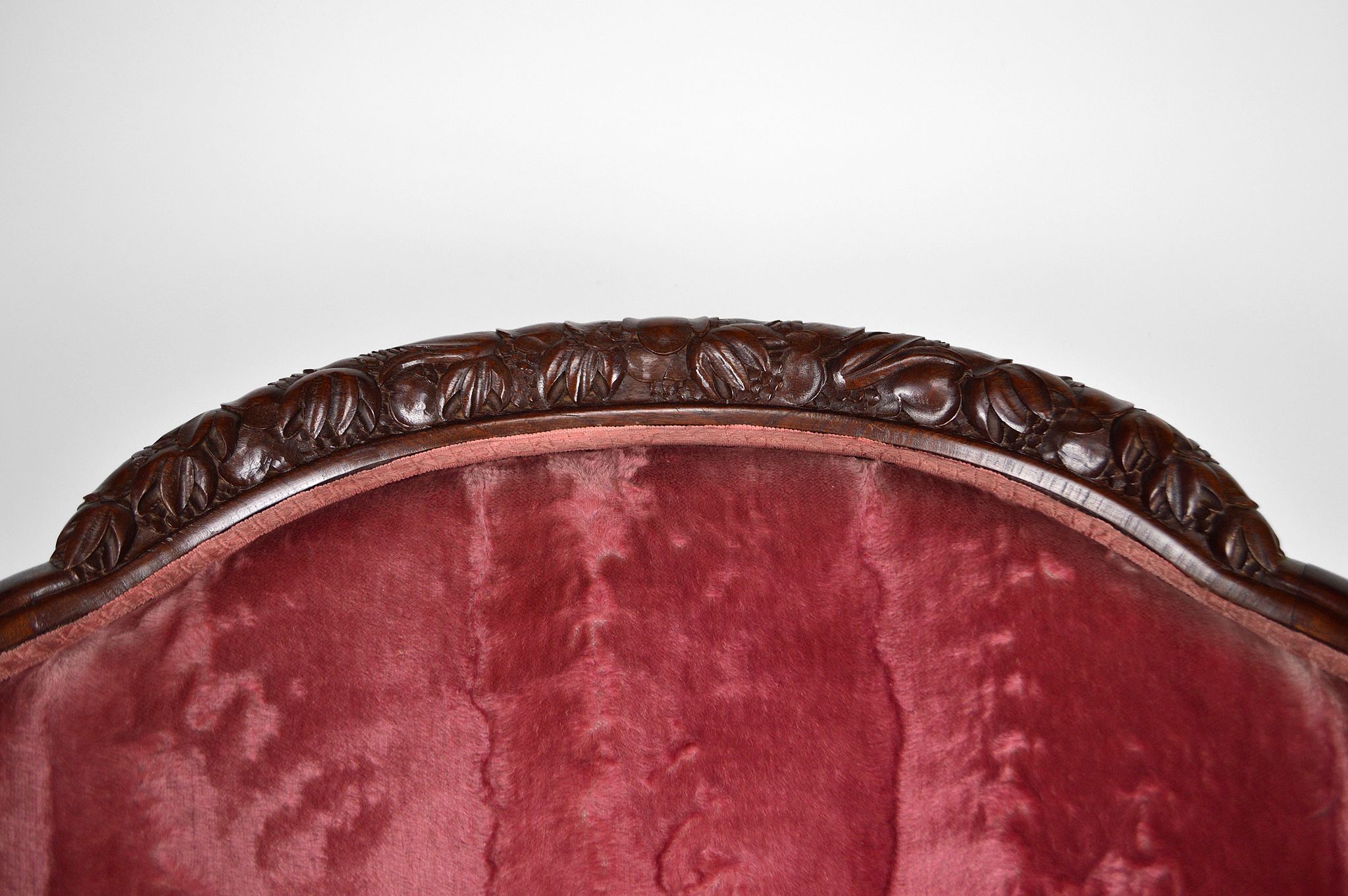 Art Deco Salon by Paul Follot in pink velvet, circa 1920