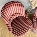 2 pink vintage toad armchairs