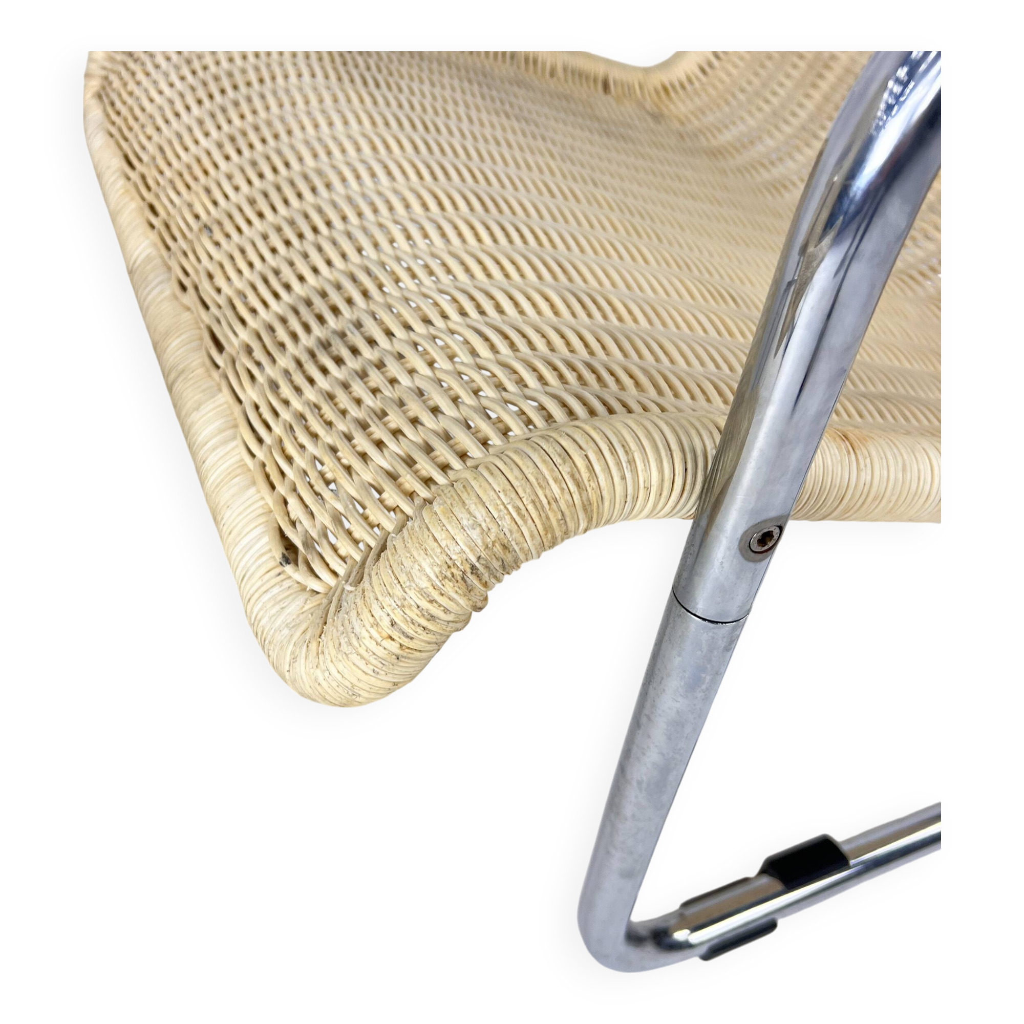 Set of 2 Cantilever Woven Lounge Chairs, 1980s