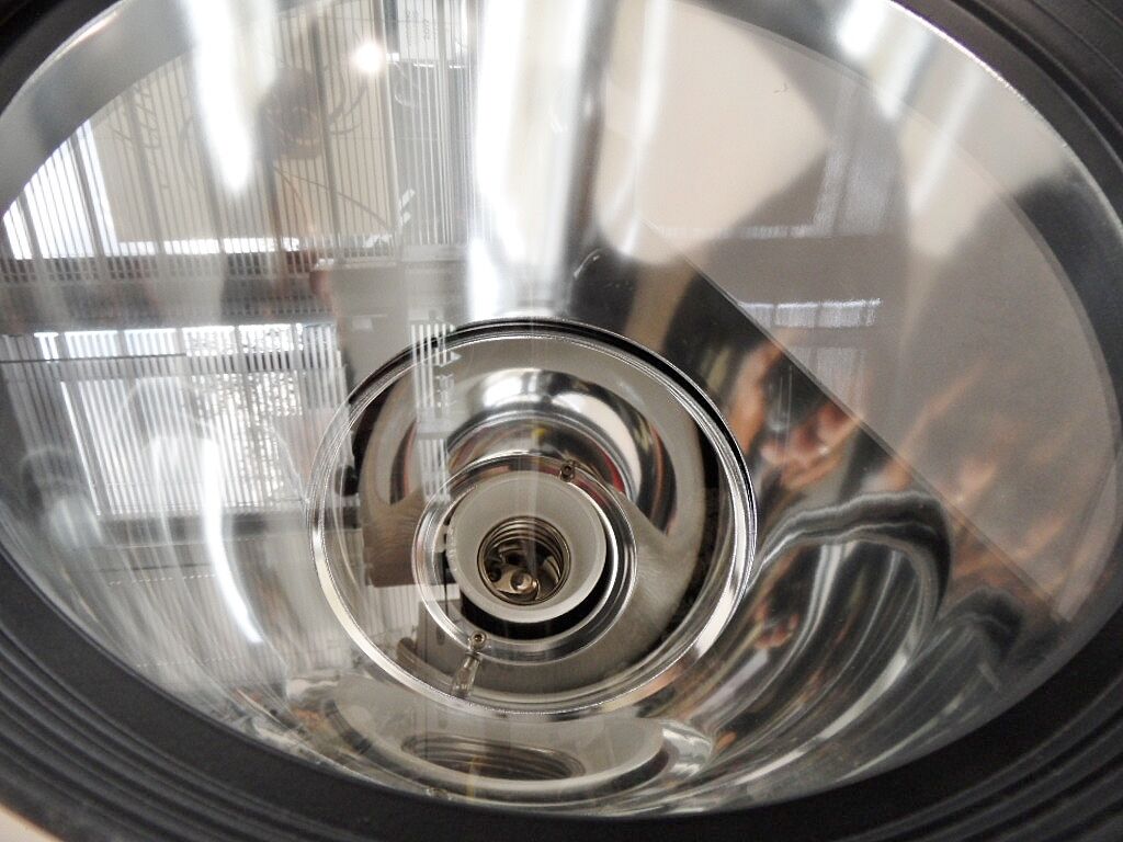 Hanging spotlights for halogen Bega