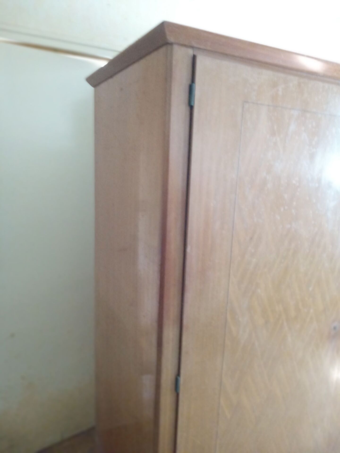 Armoire 3 portes Vintage