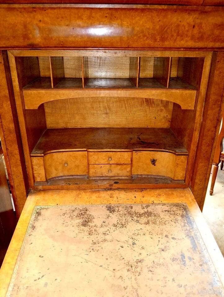 Ensemble de mobilier en pendant époque Charles X