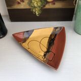 Ceramic pocket emptying dish