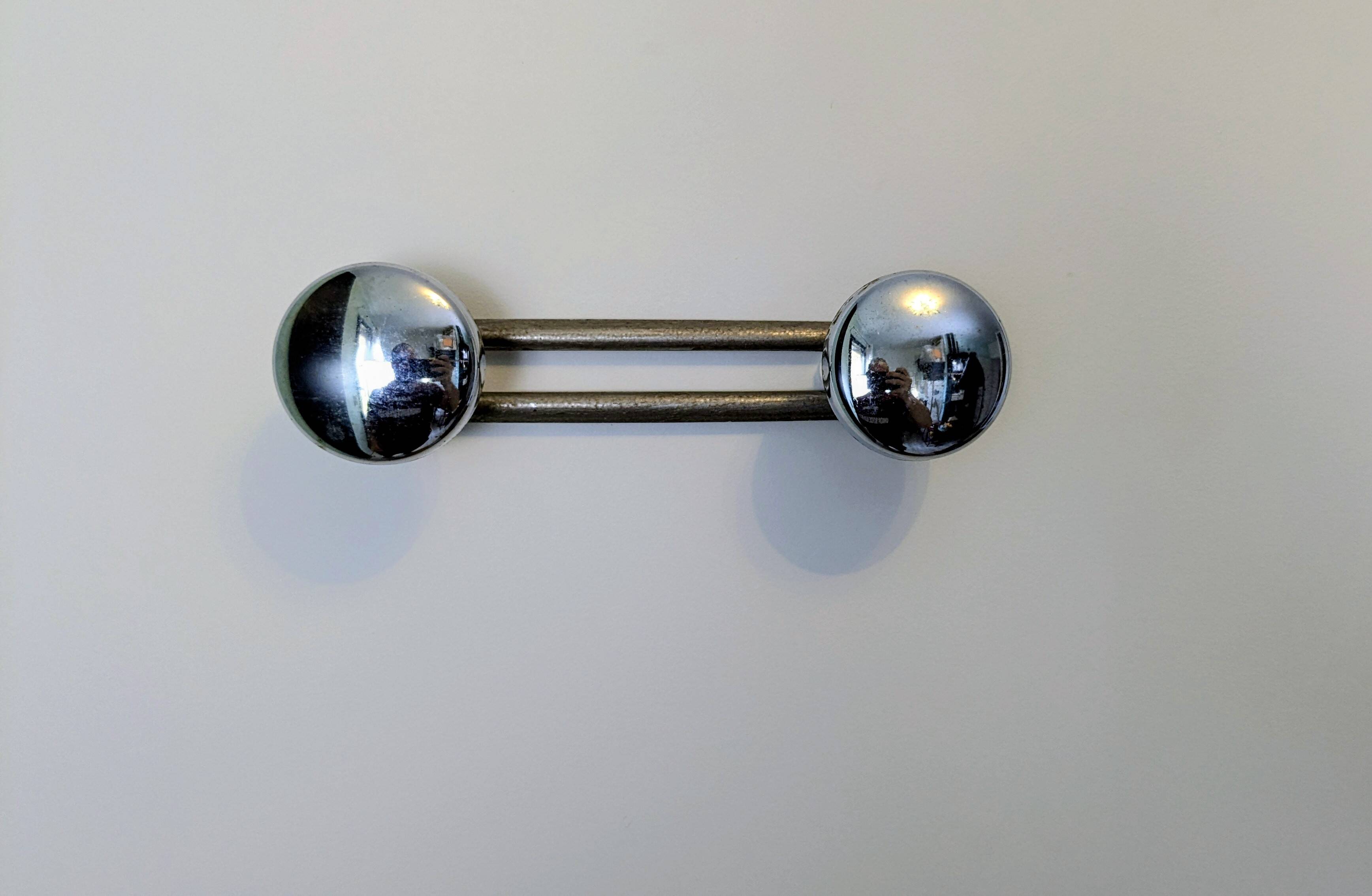 Double wall hook in chrome metal, vintage design.