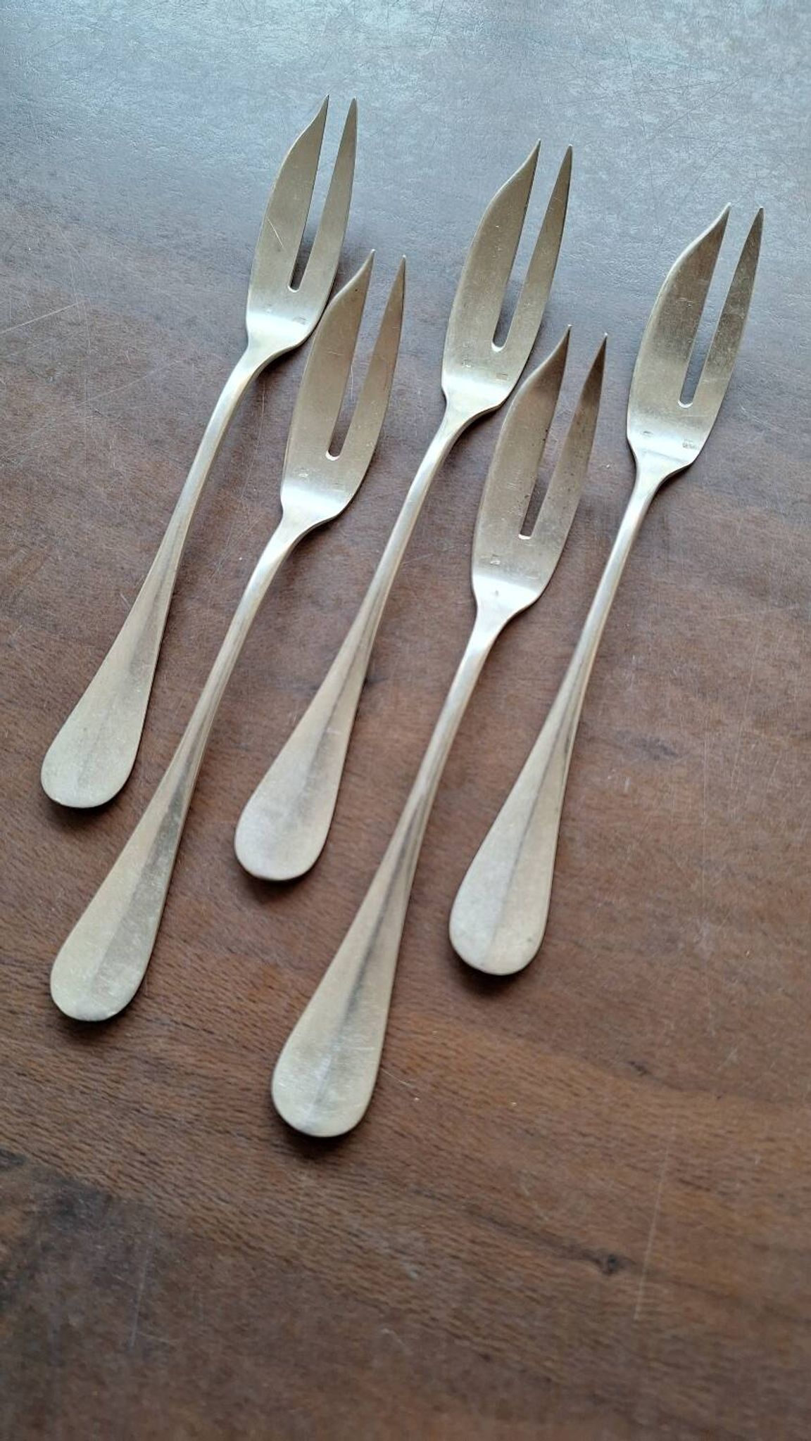 Lot de 5 fourchettes à gâteau en métal argenté