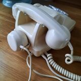 Vintage phone 1975