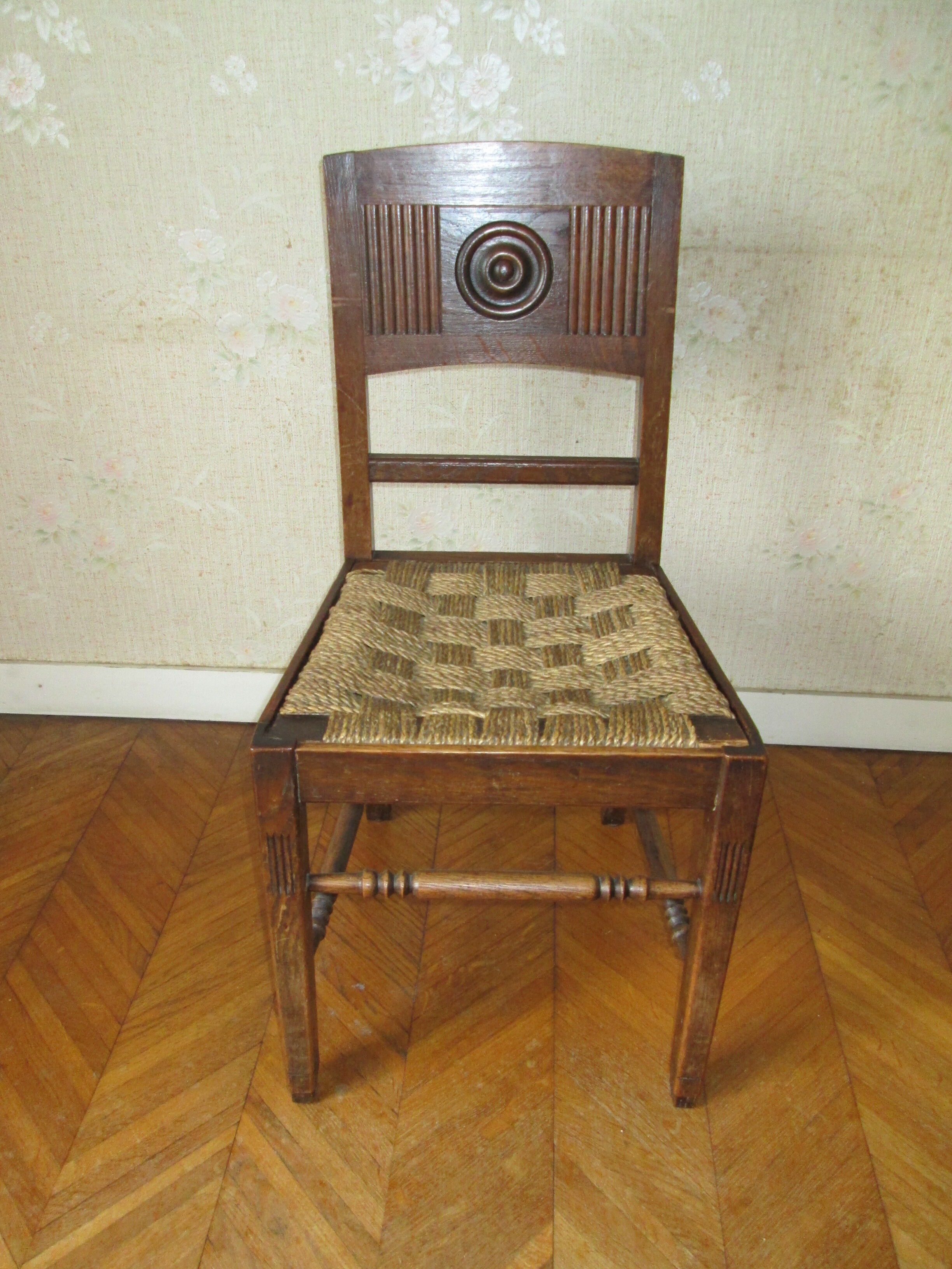 6 "string" chairs