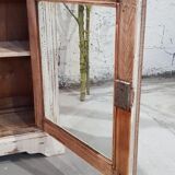 Buffe- vintage showcase