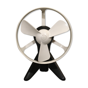 Ventilateur en bakélite Omega