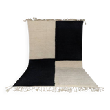 Traditional handmade Beni Ouraine rug