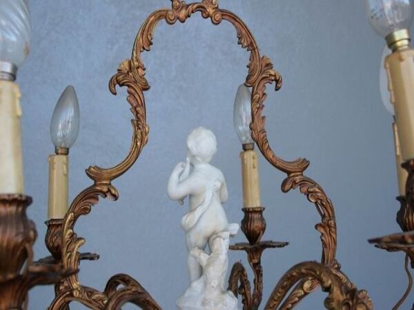 Lustre Napoléon III bébé en biscuit