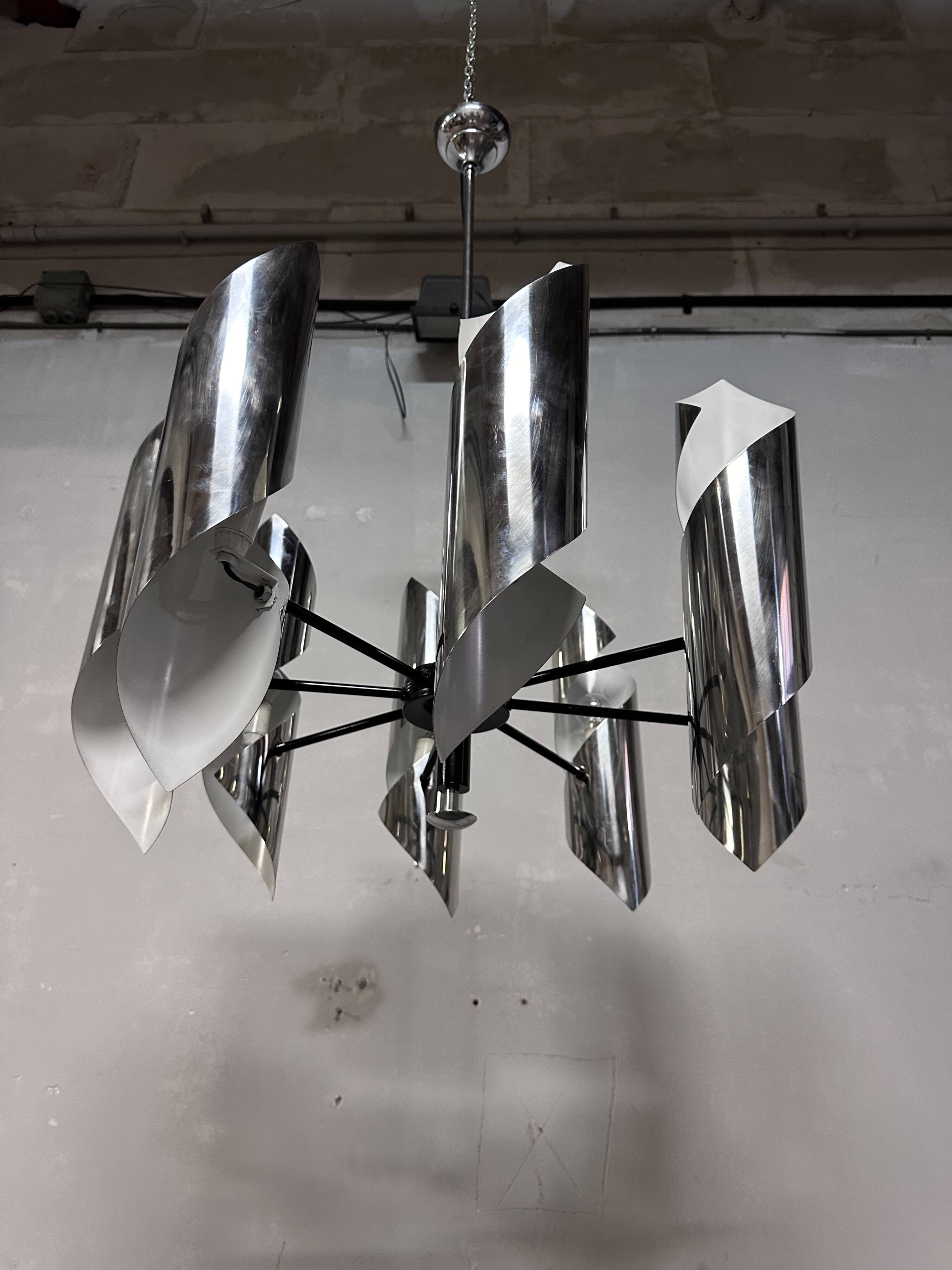 lampadario anni 70 italiano