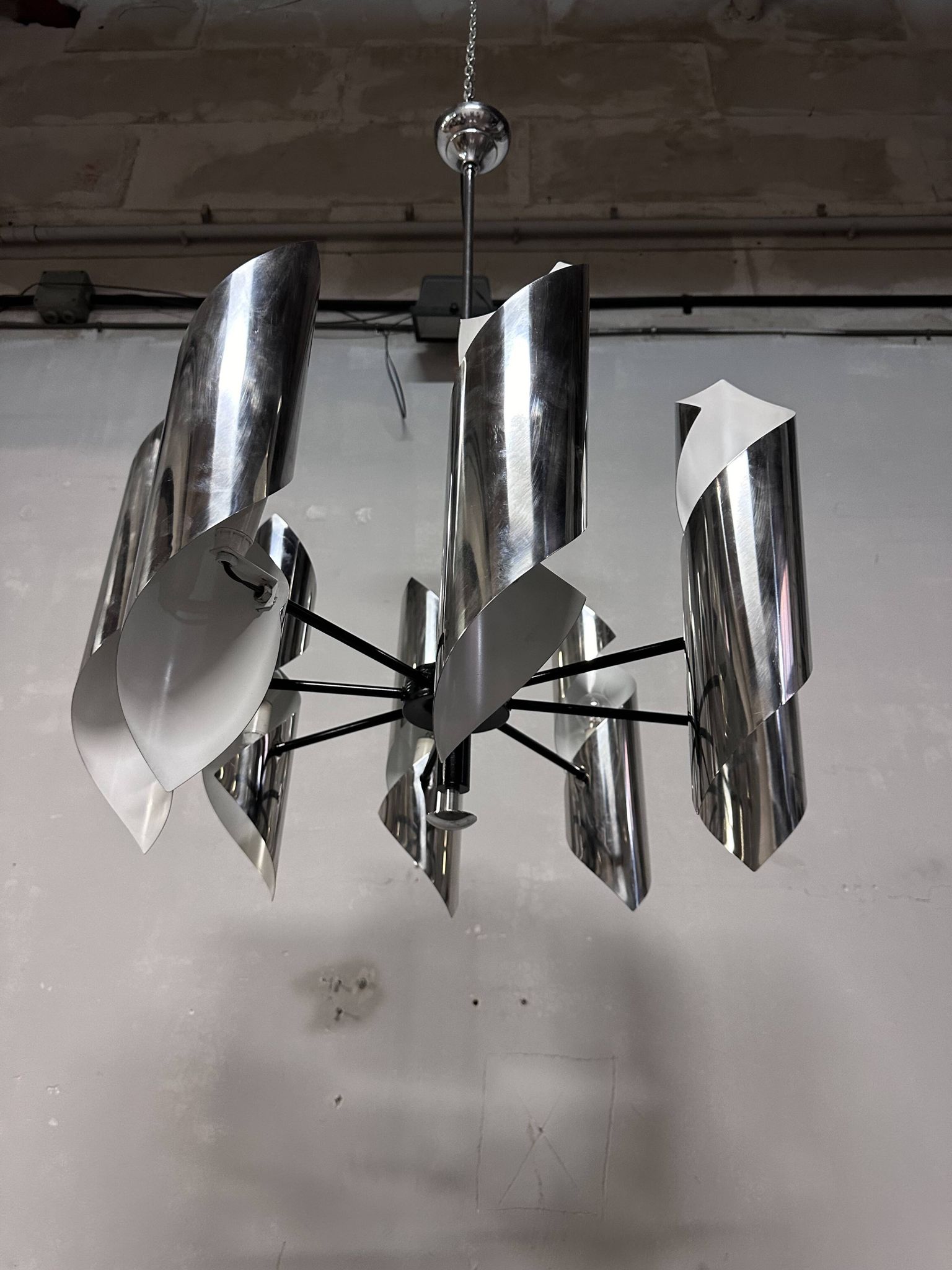 lampadario anni 70 italiano
