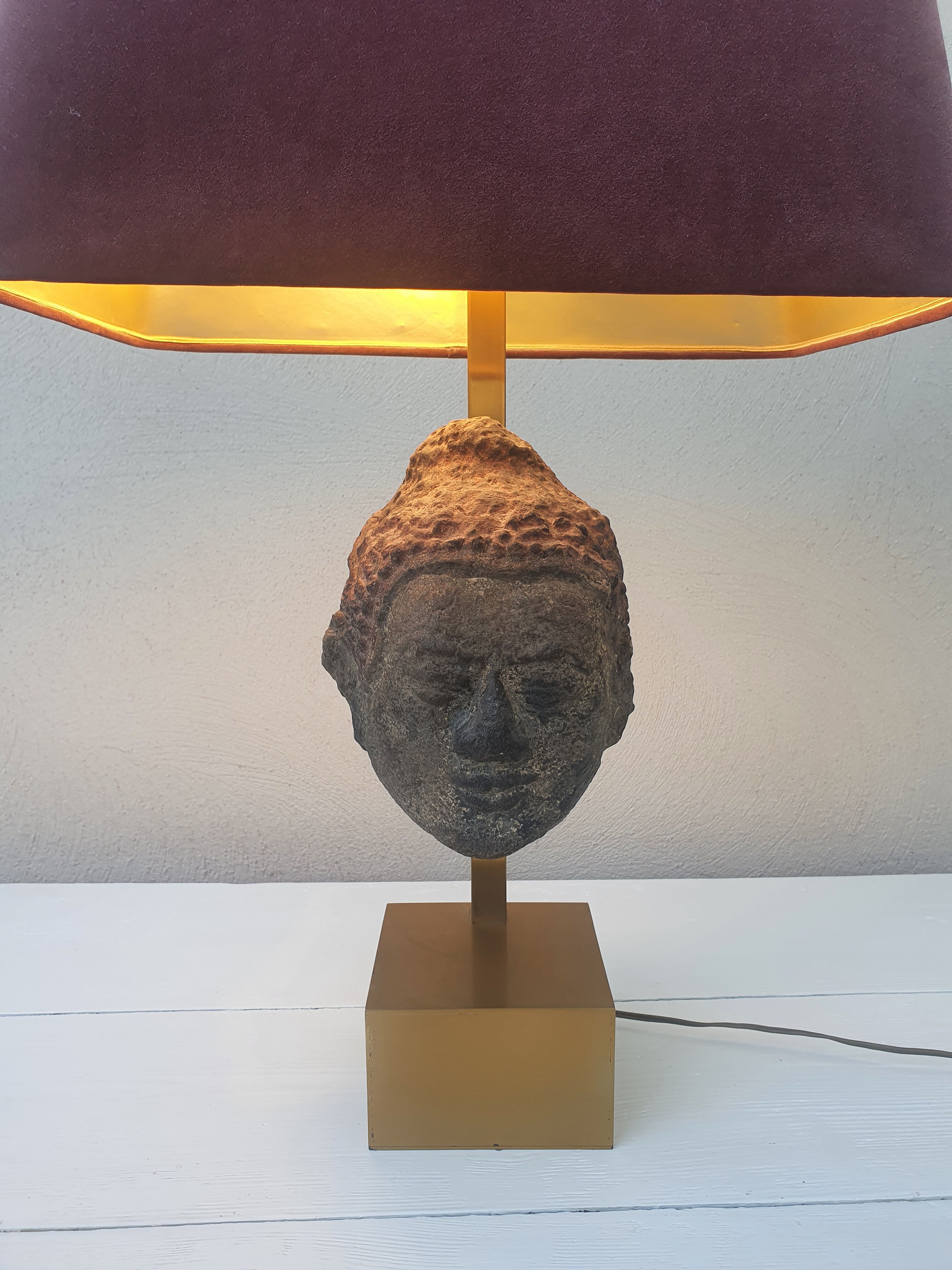 Lamp Buddha year 70