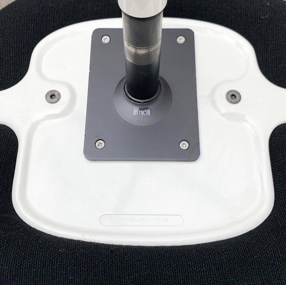 Space Age 2038 swivel armchair by Bruce Hannah & Andrew Morrison for Knoll International, 1970s.