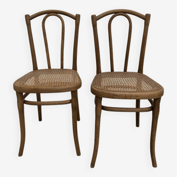 Duo de chaises bistrot anciennes Thonet avec estampille