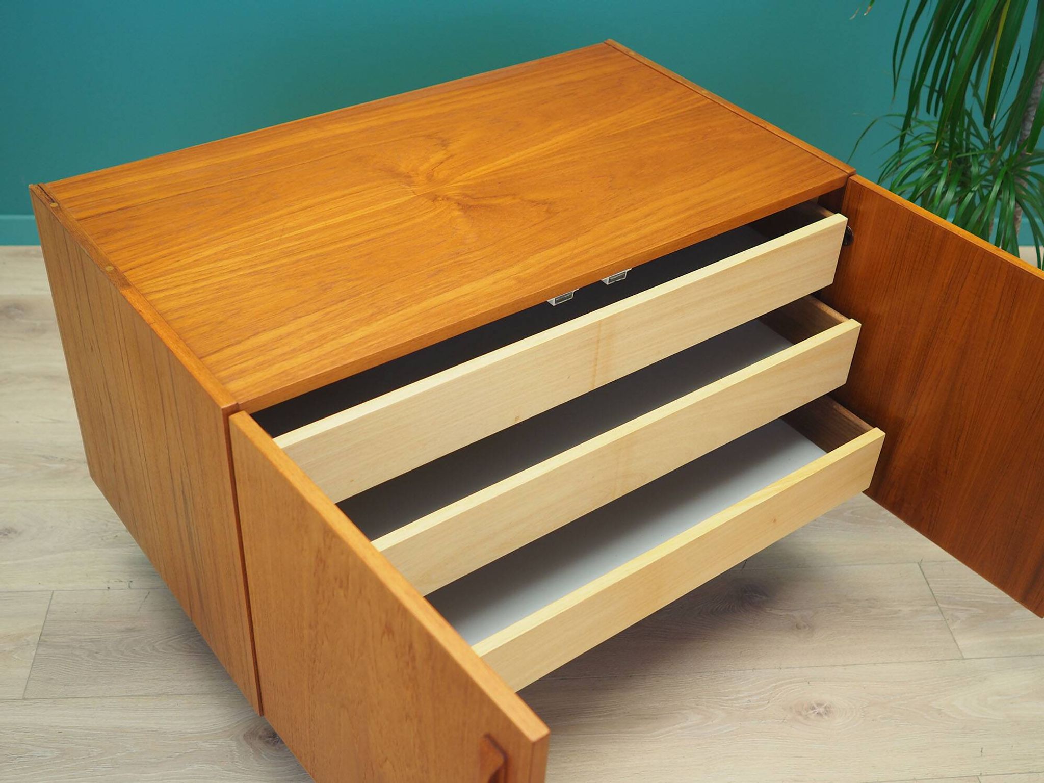 Teak cabinet, Danish design, 1970s, production: Denmark