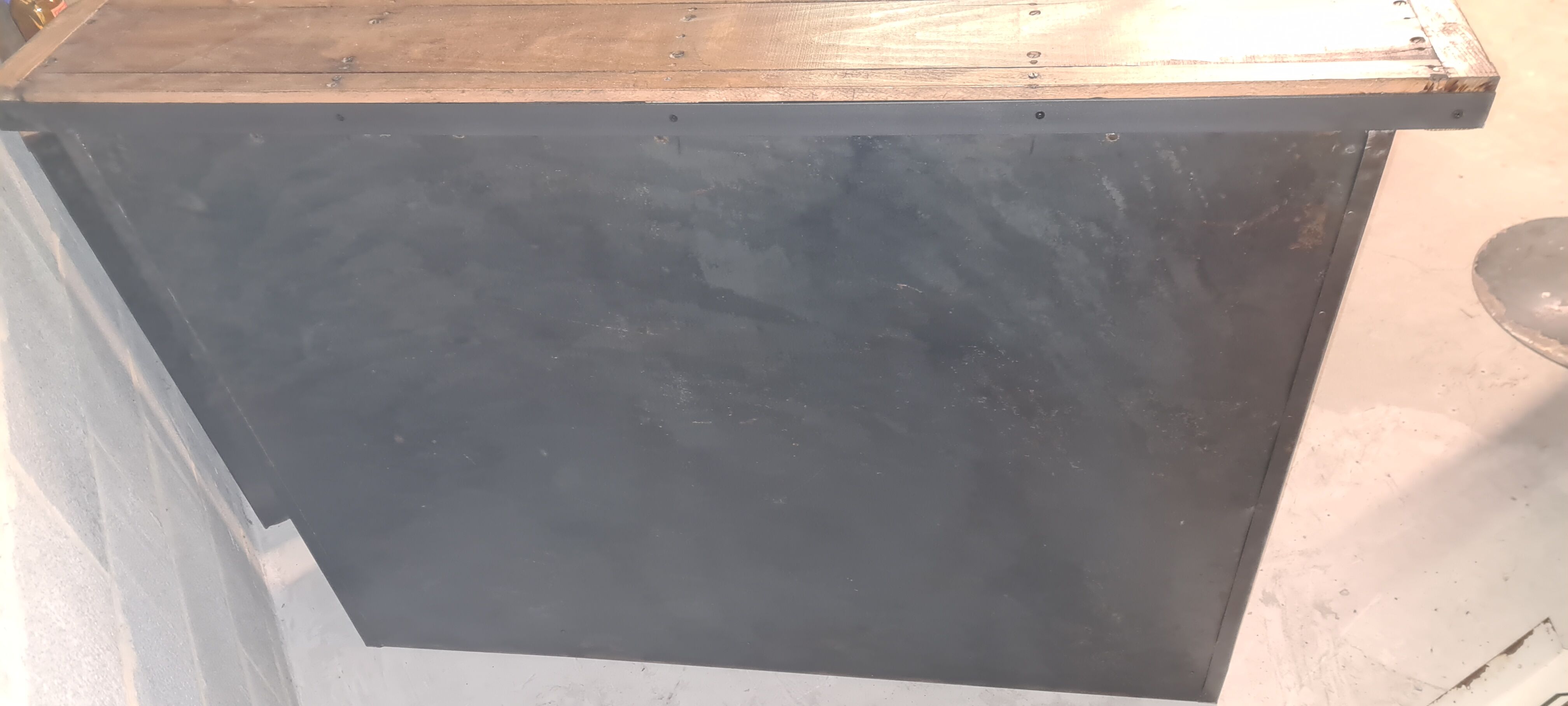 Furniture with valves