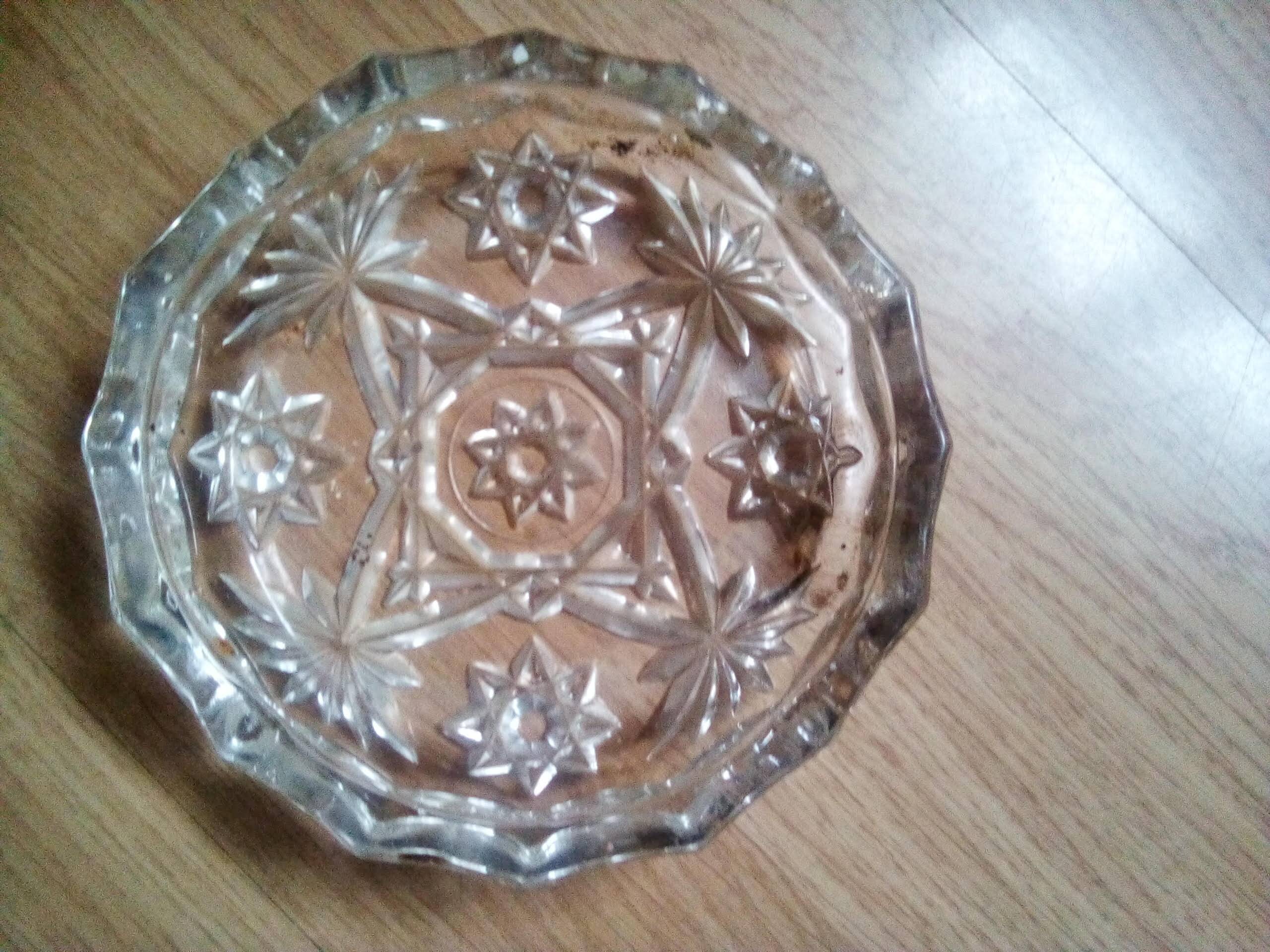 Glass ashtray in very good condition