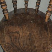 Set of 4 antique English wooden Windsor pub/bistro chairs from 19th century