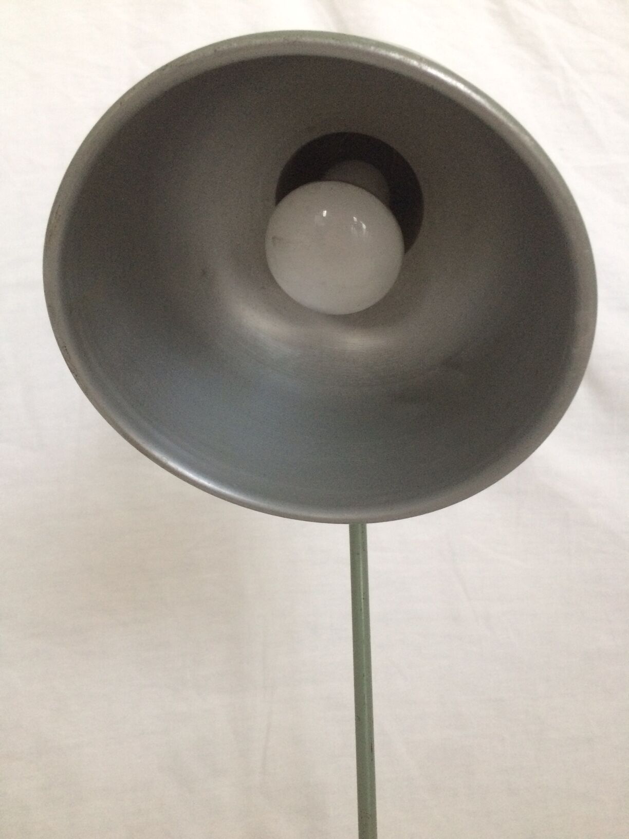 Industrial table lamp