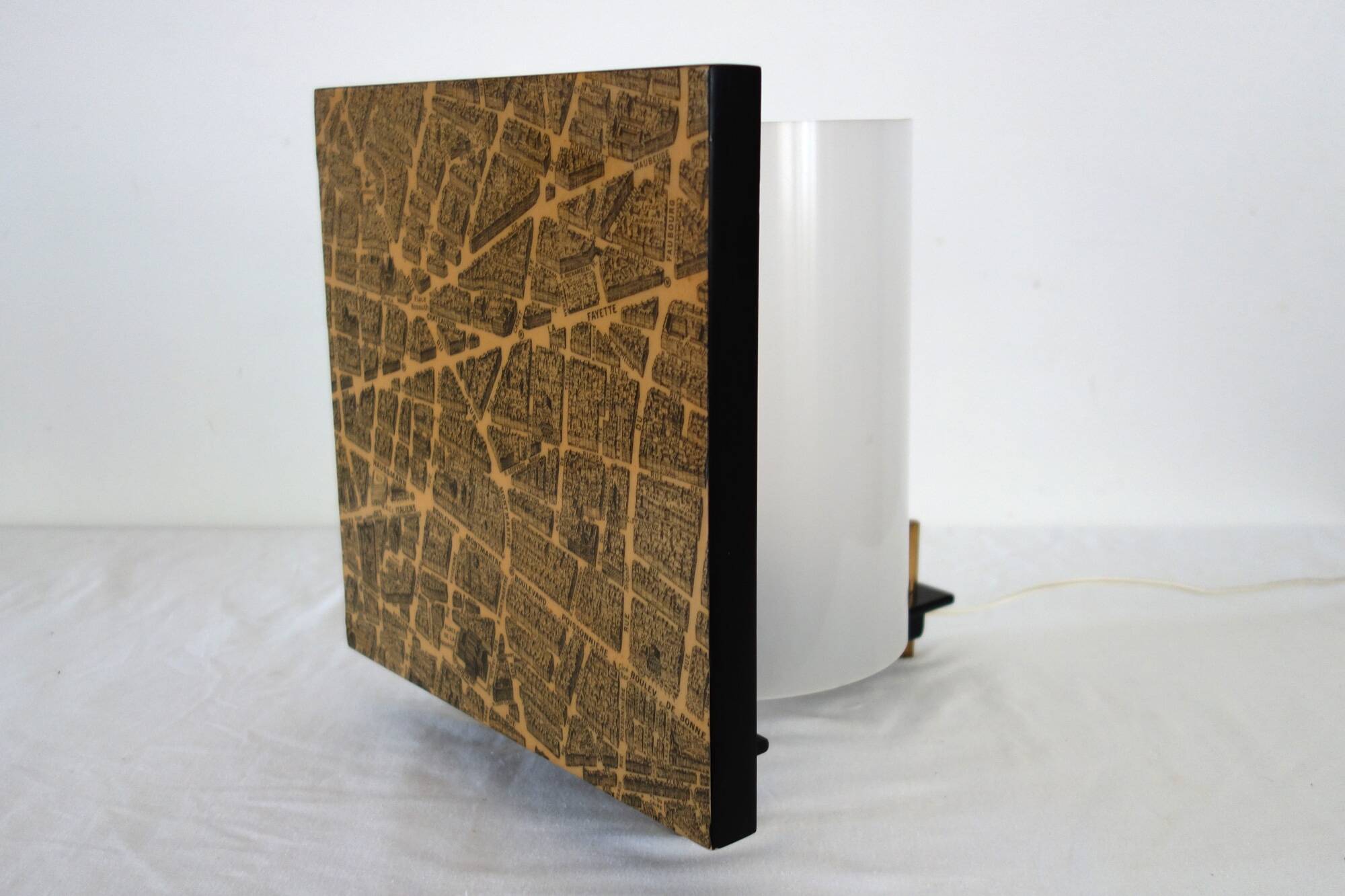 Rare lamp by Georges Frydman with screen 1950s