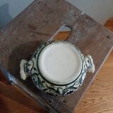 Hand painted Desvres style pot
