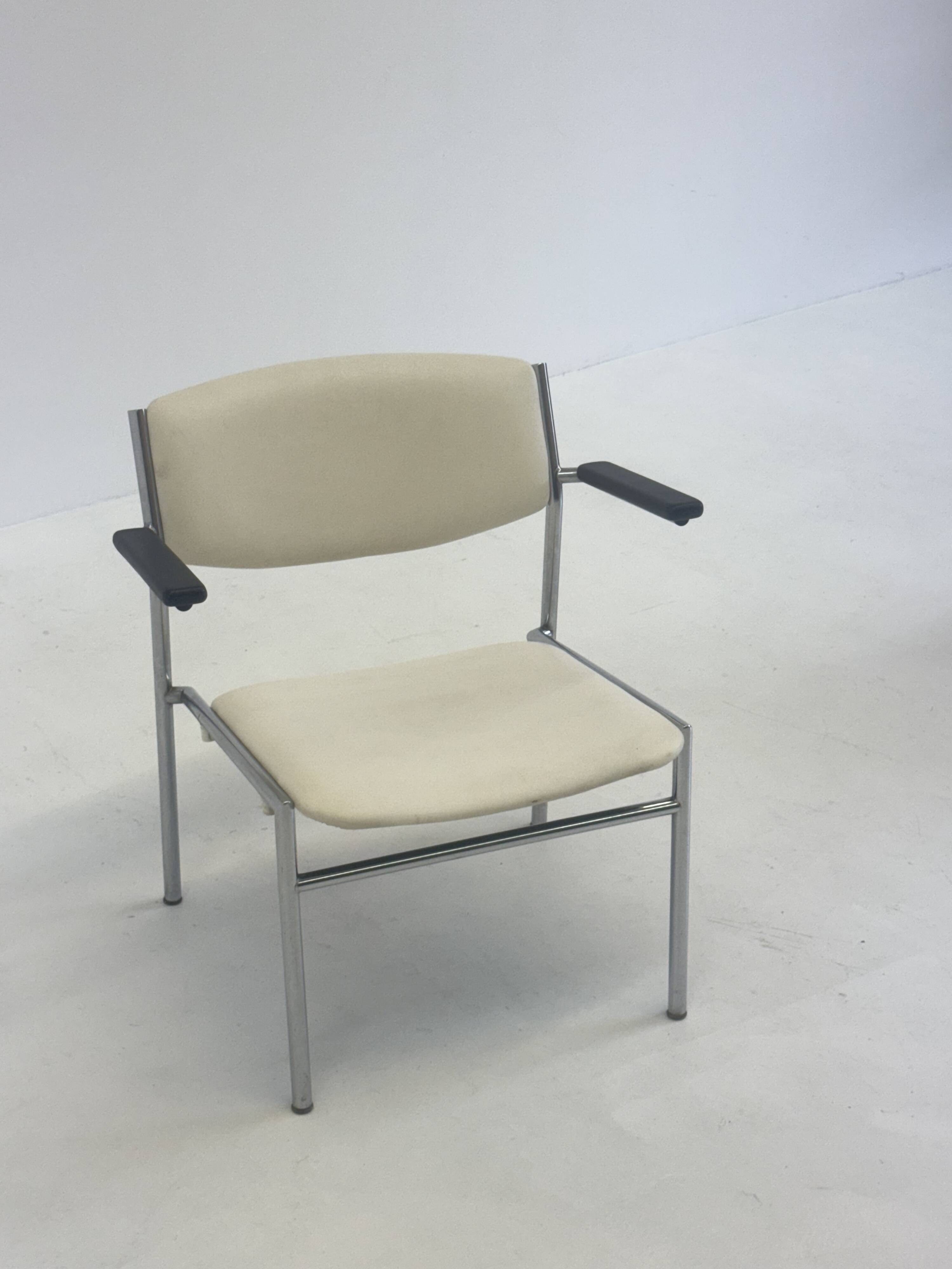 Fauteuils Gijs van der Sluis en cuir blanc