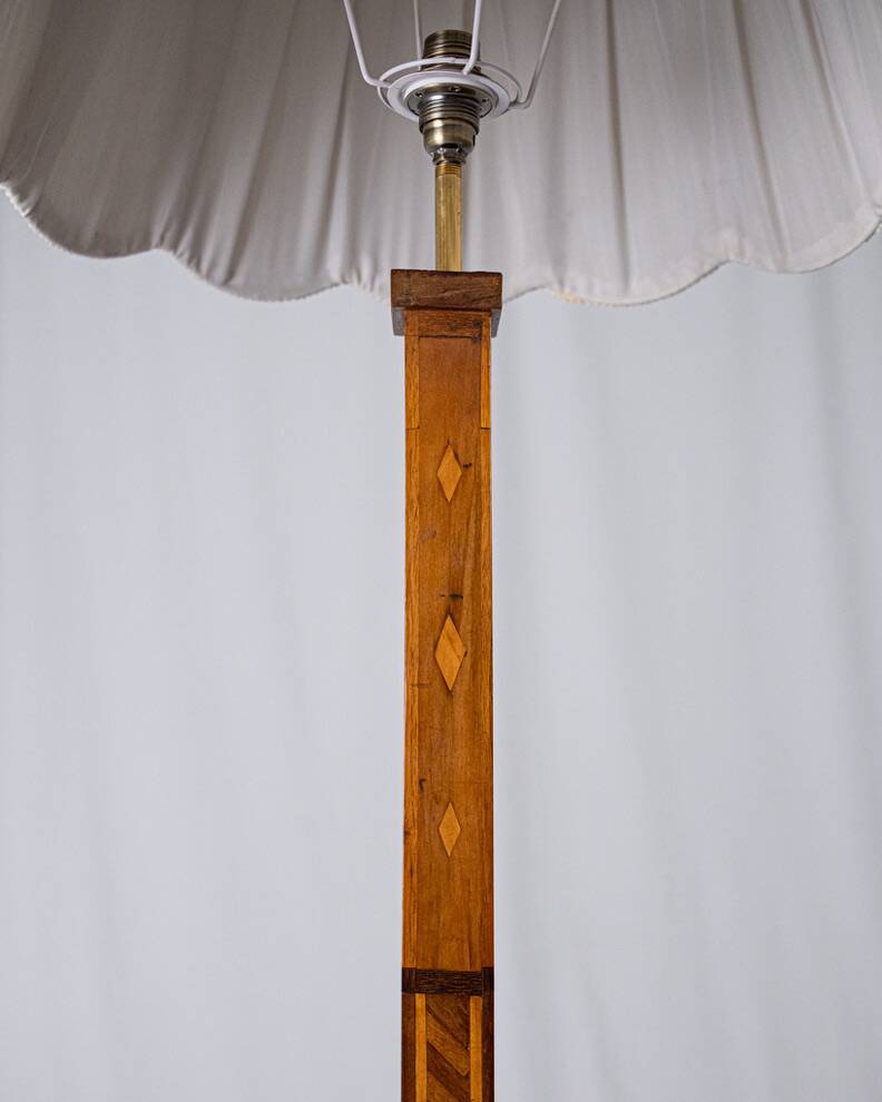 Lampadaire Art Deco en marqueterie, France, 1930s