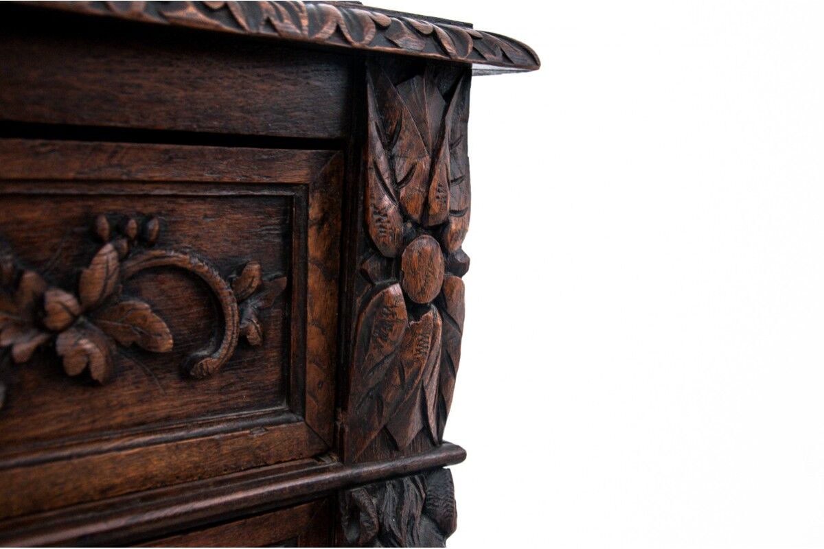 Antique chest of drawers, France, mid 19th century.