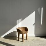 Quadripod chair with round seat and small back in natural monoxyl mango wood