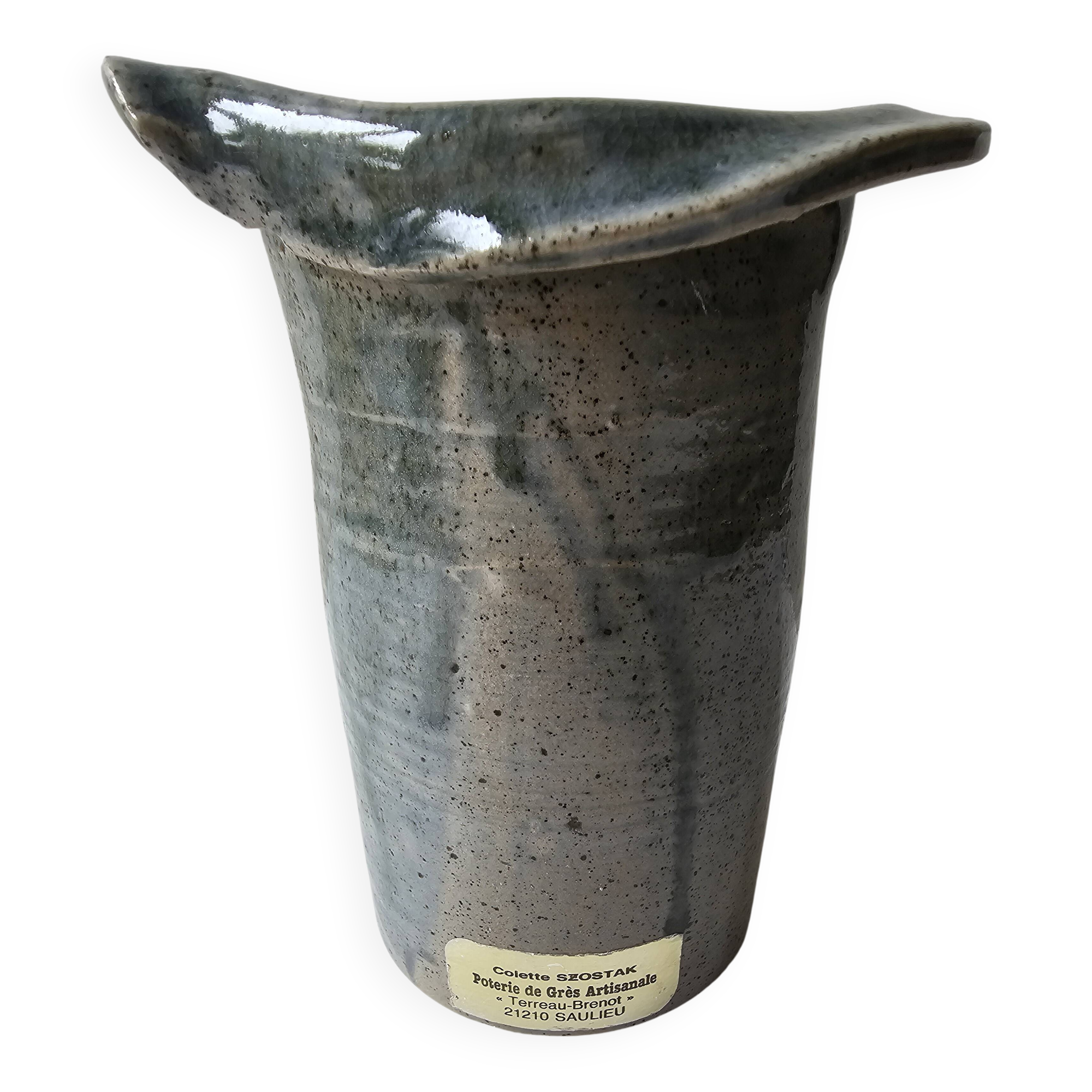 Free-form ceramic vase by colette szostak