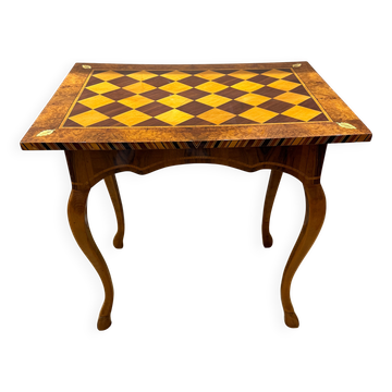 Table d'appoint baroque avec plateau en marqueterie représentant un échiquier, vers 1720