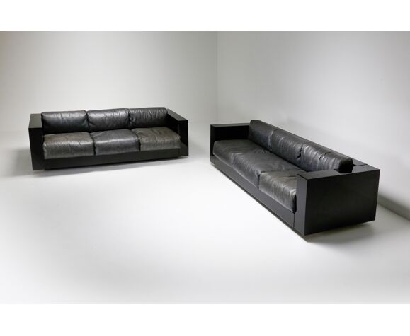 Saratoga Sofa In Elephant Grey Leather By Vignelli For Poltronova 1964 Selency Saratoga Sofa In Elephant Grey Leather, Elephant Grey Leather Sofa
