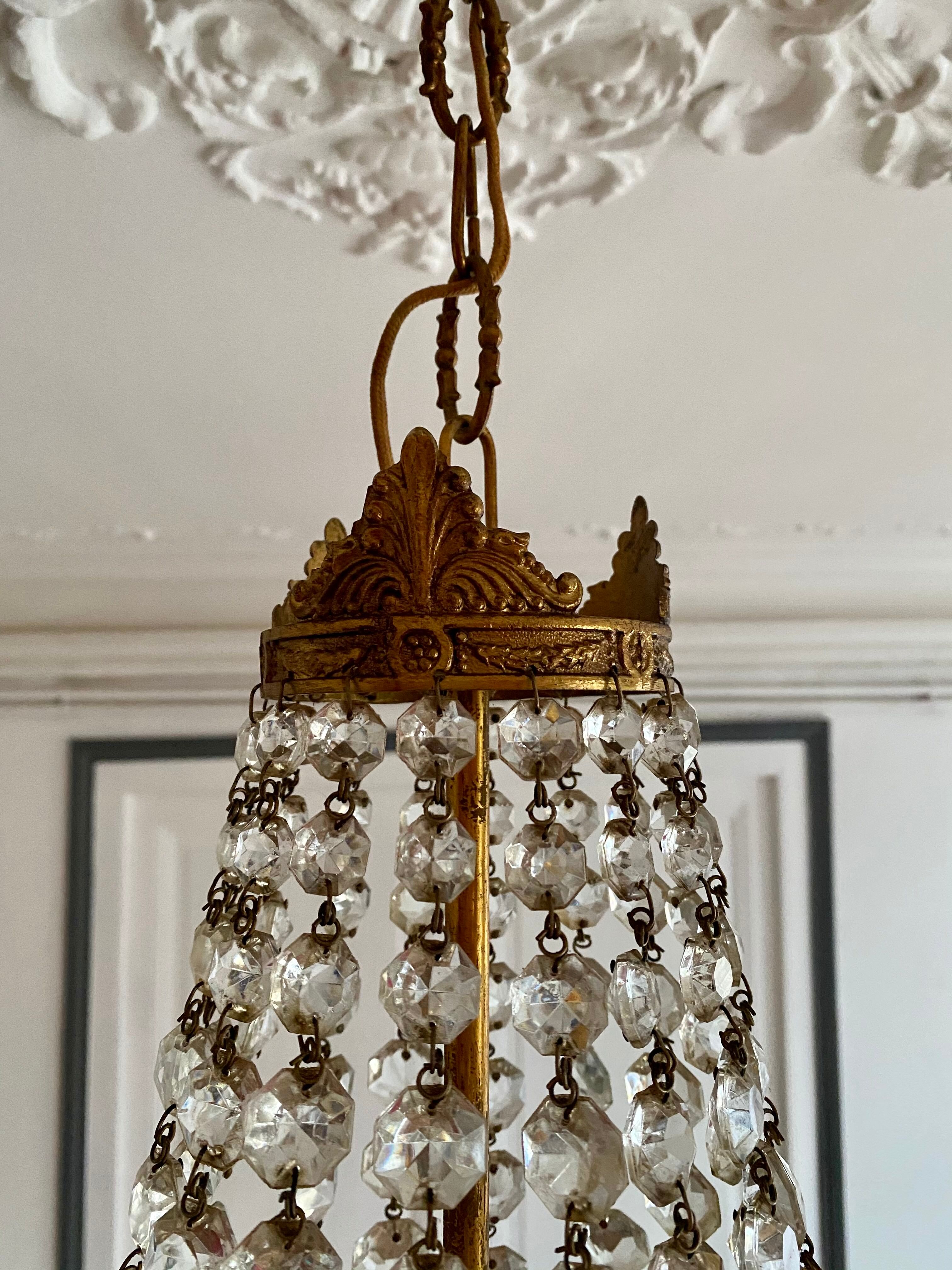 Hot air balloon chandelier with tassels