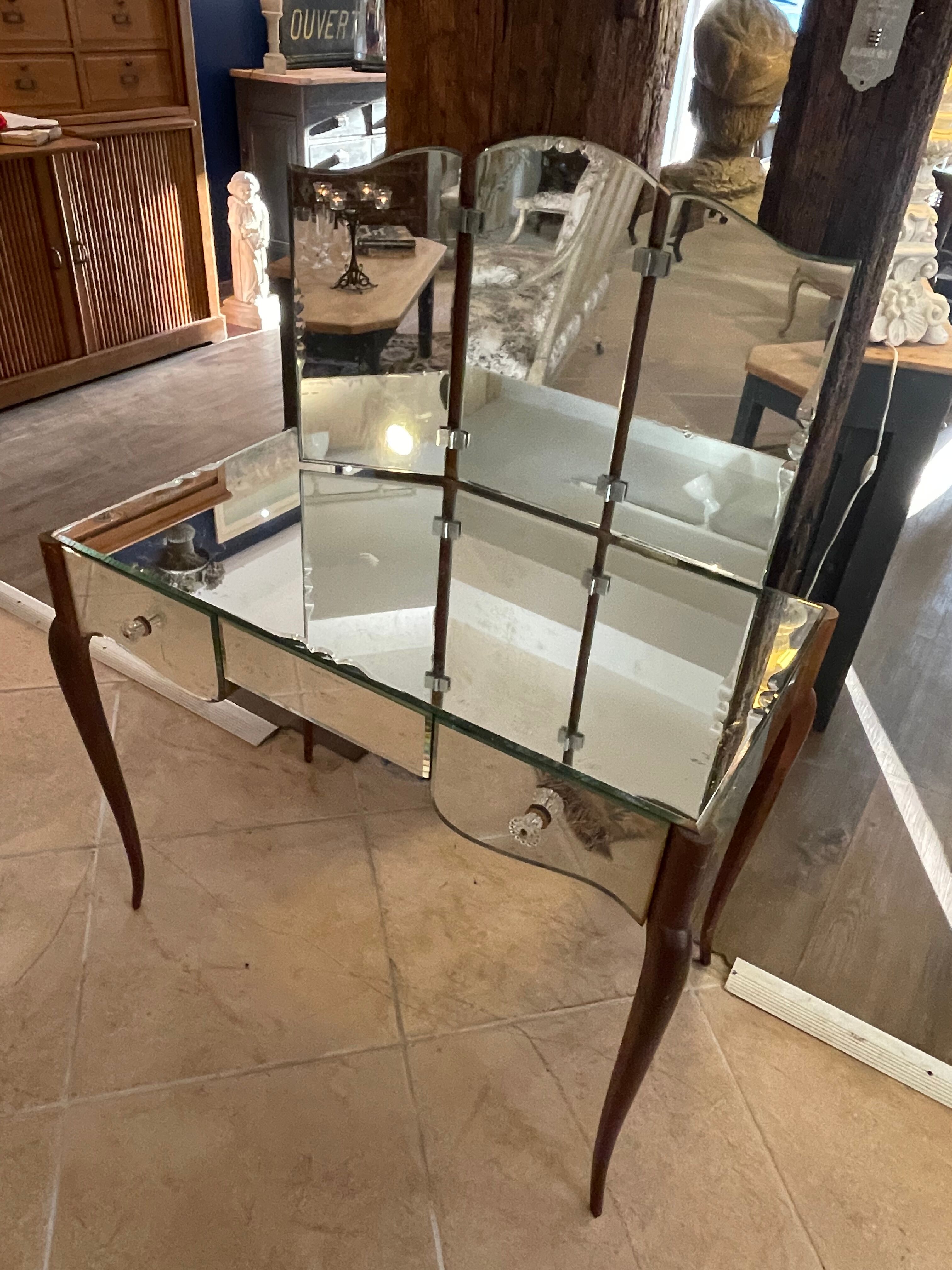 Glass-covered dressing table