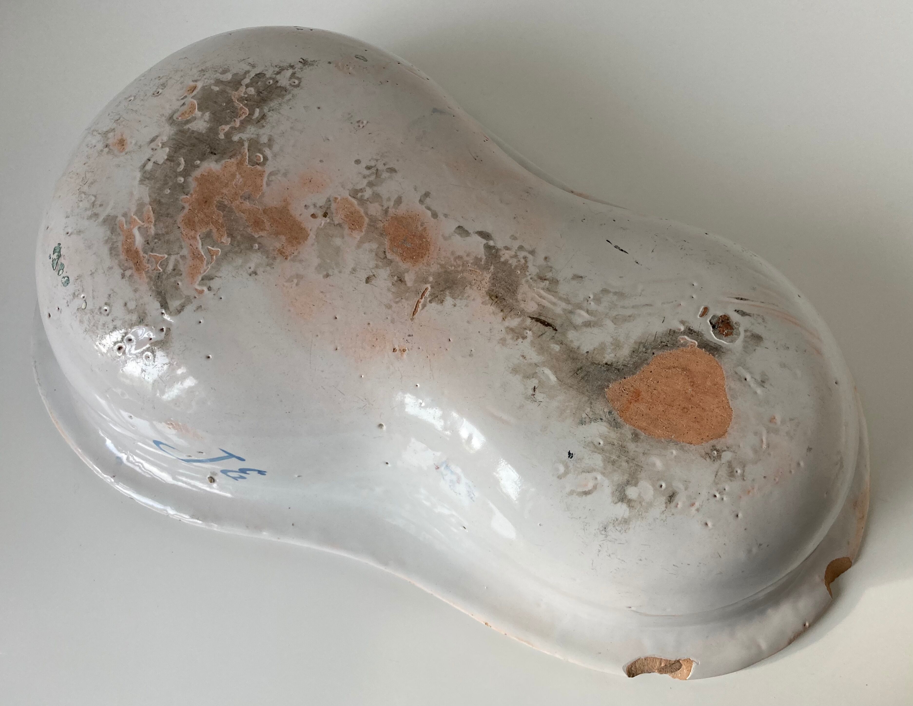 Large fruit cup in Rouen earthenware with blue and brown floral decoration p