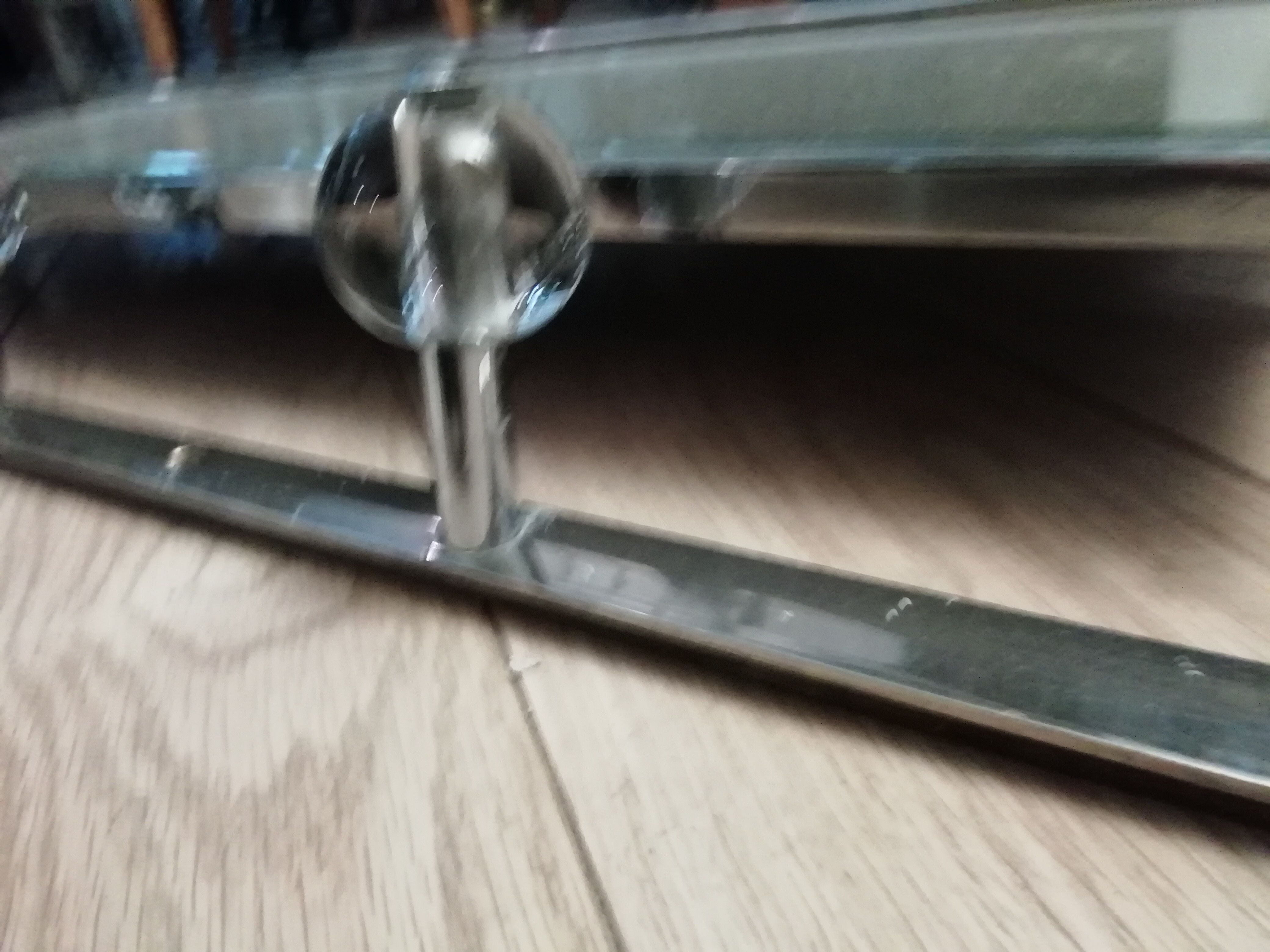 Coat/mirror/chrome door