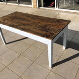 Farm table
